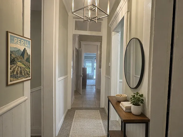 1130 S Brook St #1R — Photo 4