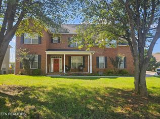 1111 Kaitlin Ln, Knoxville, TN 37922