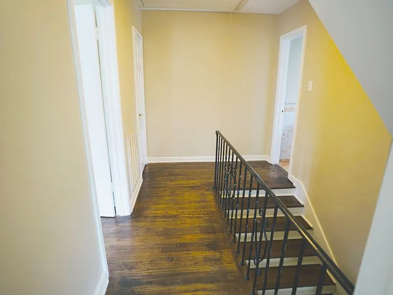3309 Lawrence St — Photo 6