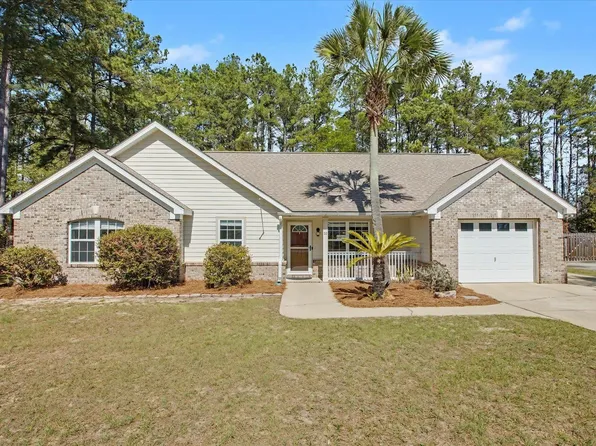 22 Goldfinch Way, Crawfordville, FL 32327