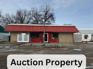 3151 W North Ave, Ponca City, OK 74601