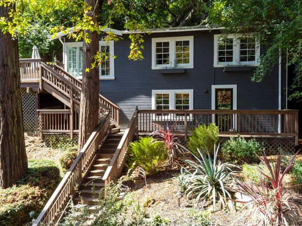 5915 Thornhill Dr, Oakland, CA 94611