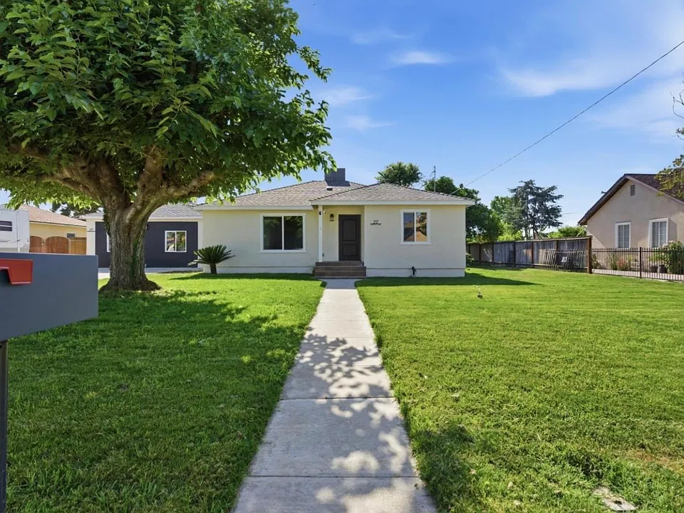 217 Garnsey Ave