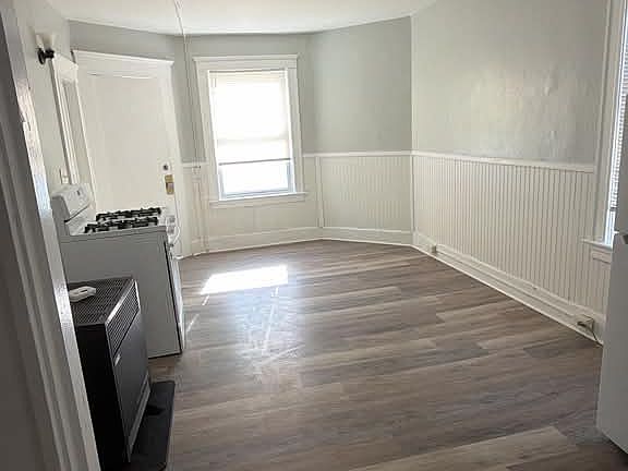 2nd image of 288 Rathbun St #1R