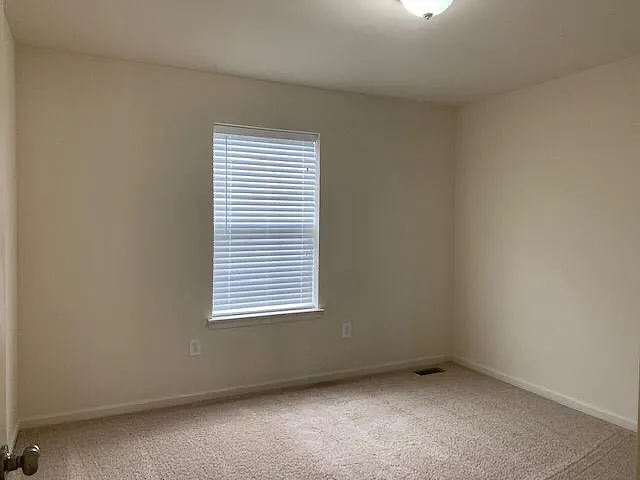 6204 Addison Dr — Photo 4