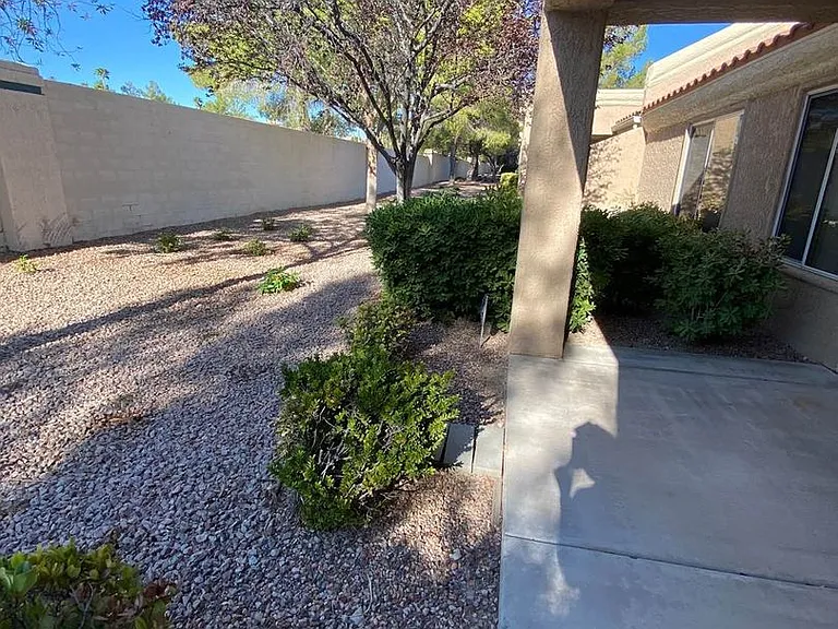 9033 Gemstone Dr — Photo 9