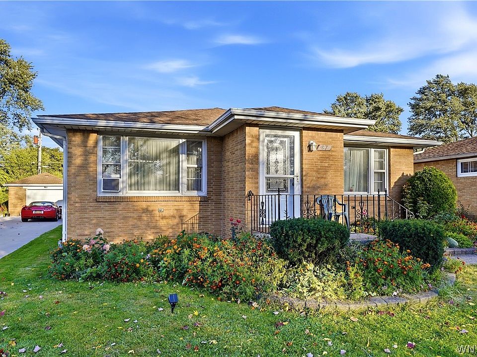 1st image of 87 Carmen Rd