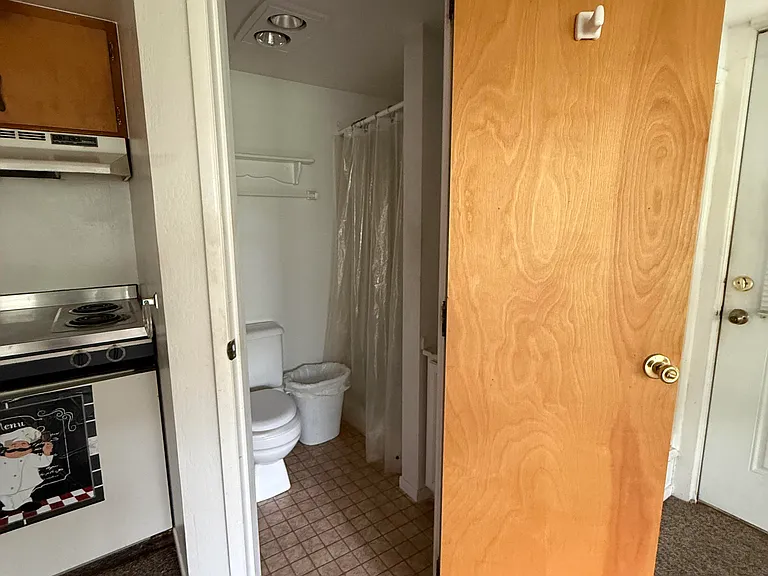 298 W Hersey St #2 — Photo 4