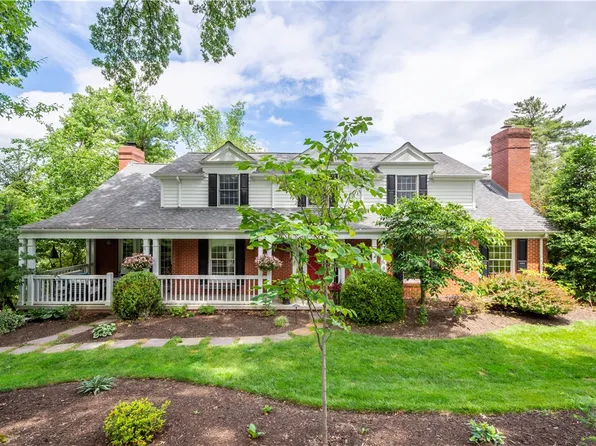 234 Warwick Dr, Pittsburgh, PA 15241