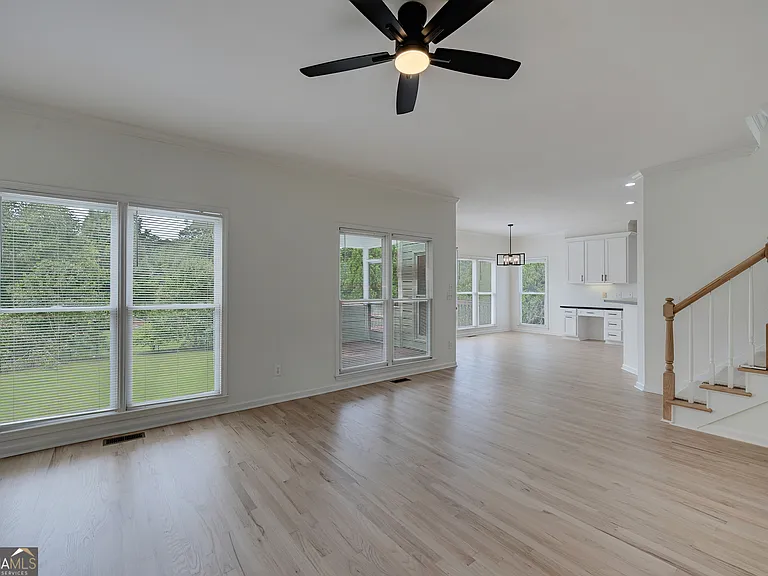 5795 Dovnick Dr — Photo 18