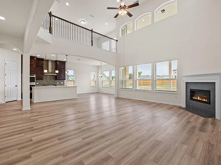 3628 Twinspur St — Photo 6