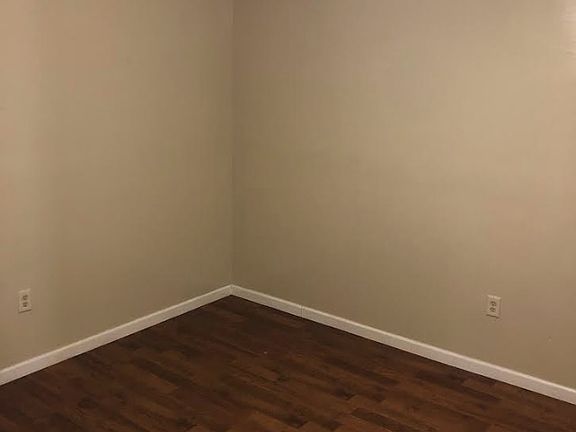 5th image of 1100 Oneil Blvd APT 4