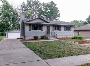 6018 SW 7th St, Des Moines, IA 50315