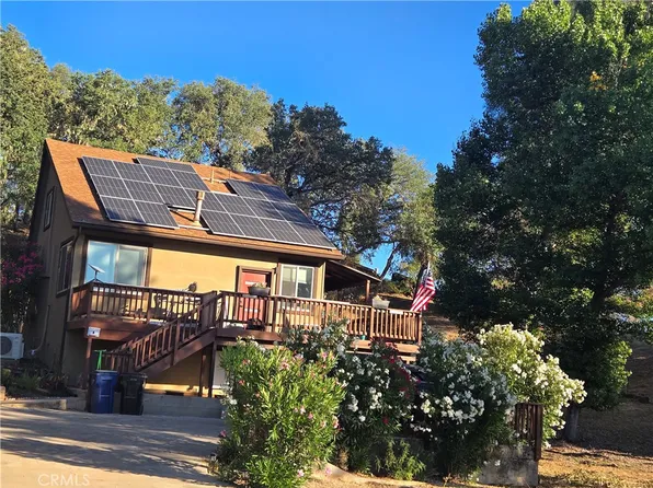 2778 Oak Shores Dr, Bradley, CA 93426