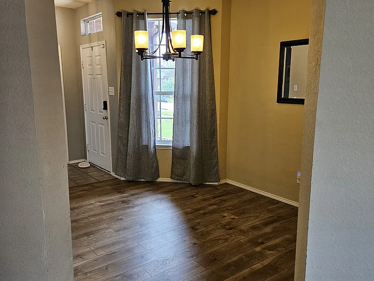 Family Dinning Area