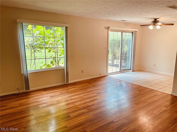 5th image of 13676 Oakbrook Dr #3676