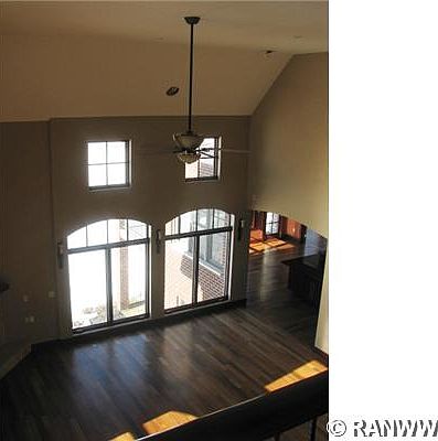 4th image of 2535 E Cedar Road