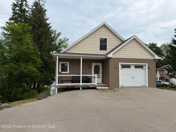 4213 State Route 492, New Milford, PA 18834
