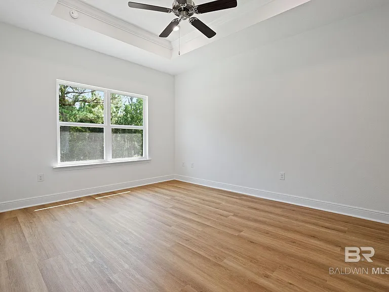 12946 Grand Rapids Rd — Photo 7