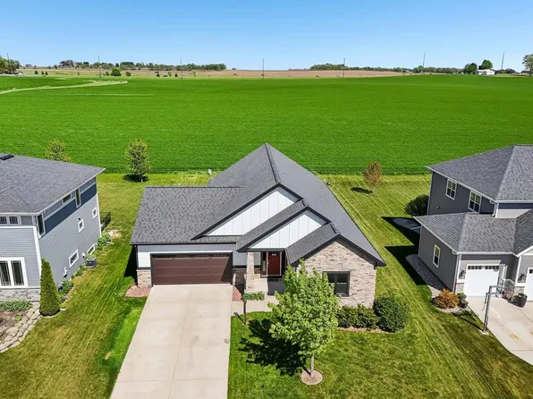 941 Rumley Run, Deforest, WI 53532