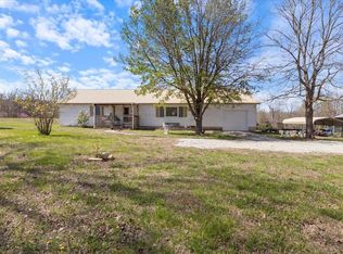 79 Caprine Trl, Elkland, MO 65644