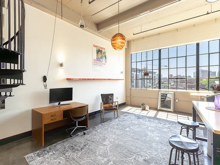 101 W Marshall St #44 — Photo 14