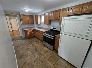 115-29 198th St FLOOR 1, Saint Albans, NY 11412