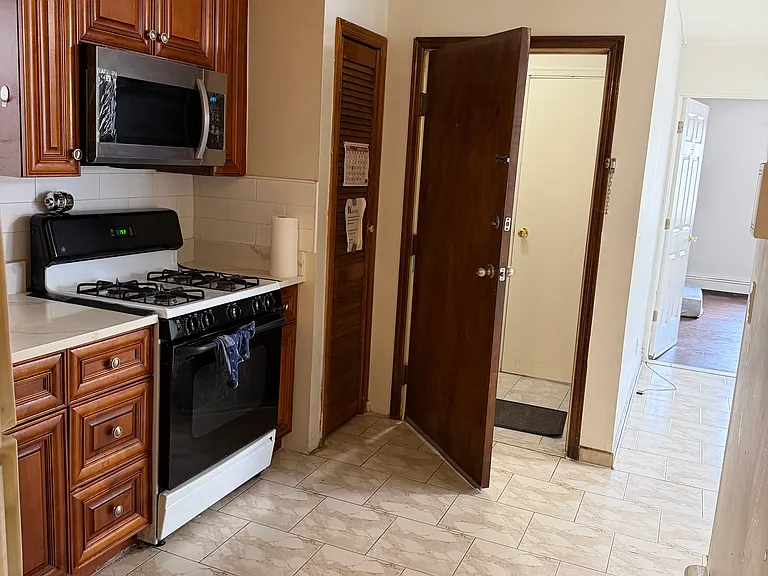 122 North St #2 — Photo 9