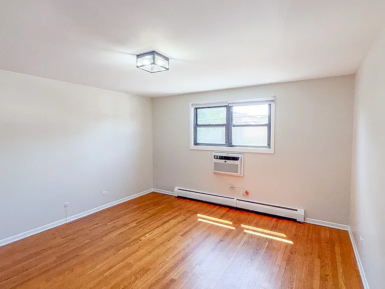 9012 Lamon Ave #1W — Photo 11