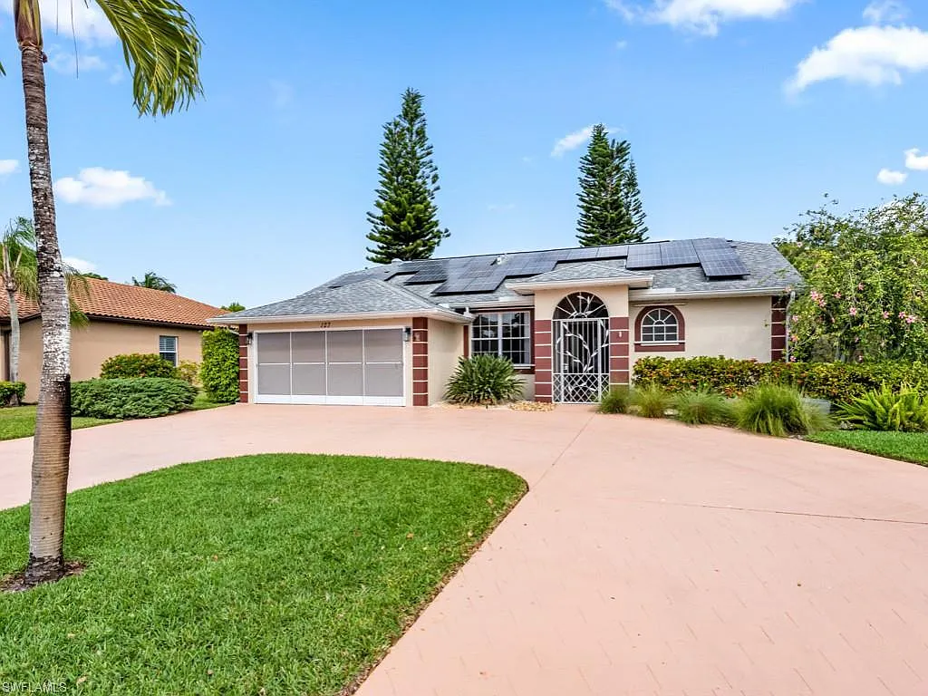 3 bed, 2.0 bath, 1906 sqft, $7,500 — Photo 3