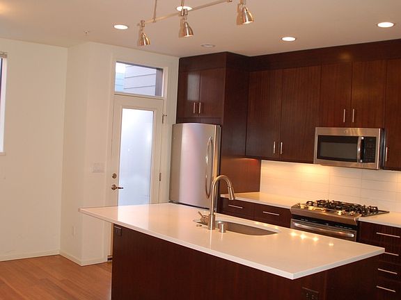 4th image of 1808-1814 11th Ave #1808A