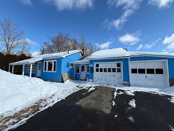 2nd image of 311 Cummington Rd