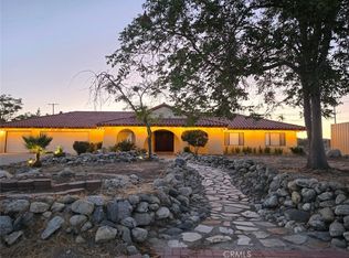295 E Summit Dr, Banning, CA 92220