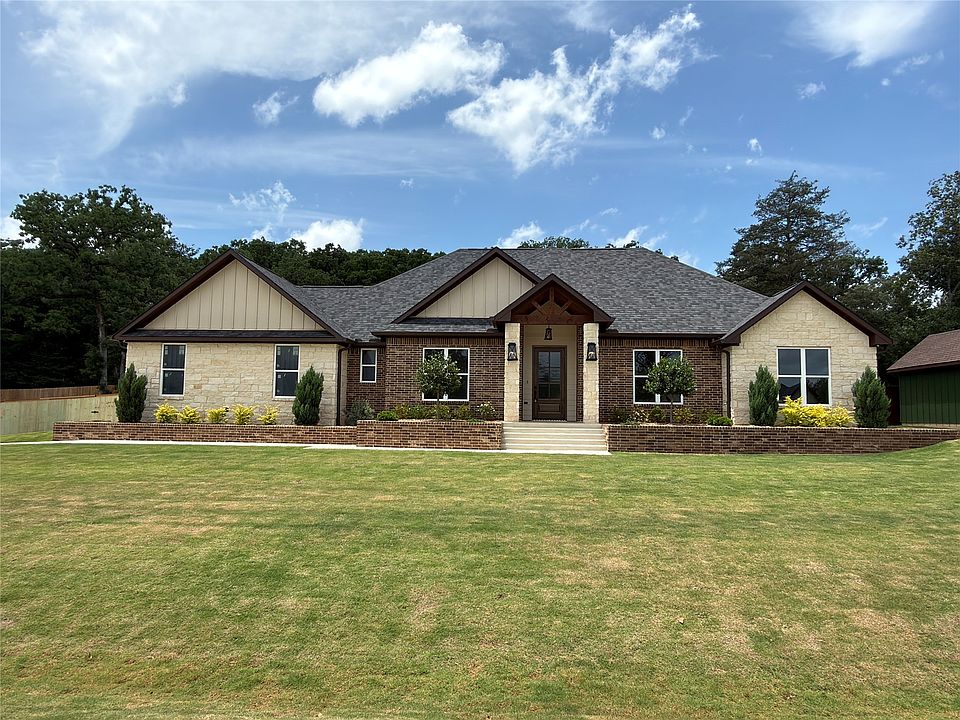 1st image of 14713 Woodland Creek Dr