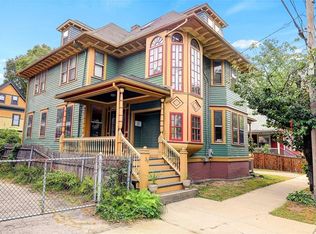 36 Whitmarsh St, Providence, RI 02907