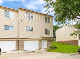 37744 Charter Oaks Blvd, Clinton Township, MI 48036