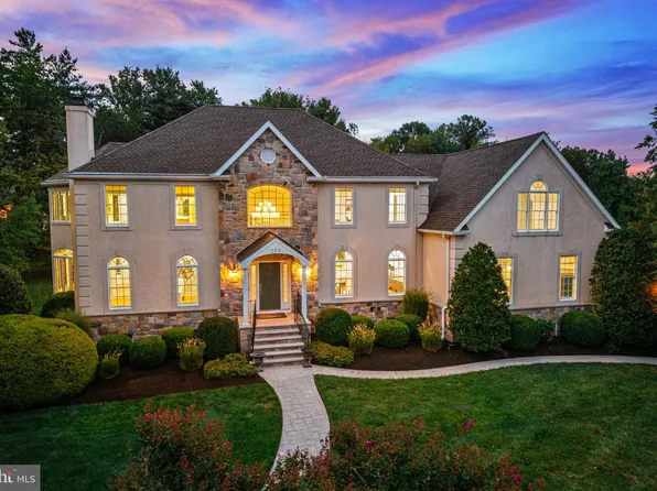 739 Lippincott Ave, Moorestown, NJ 08057