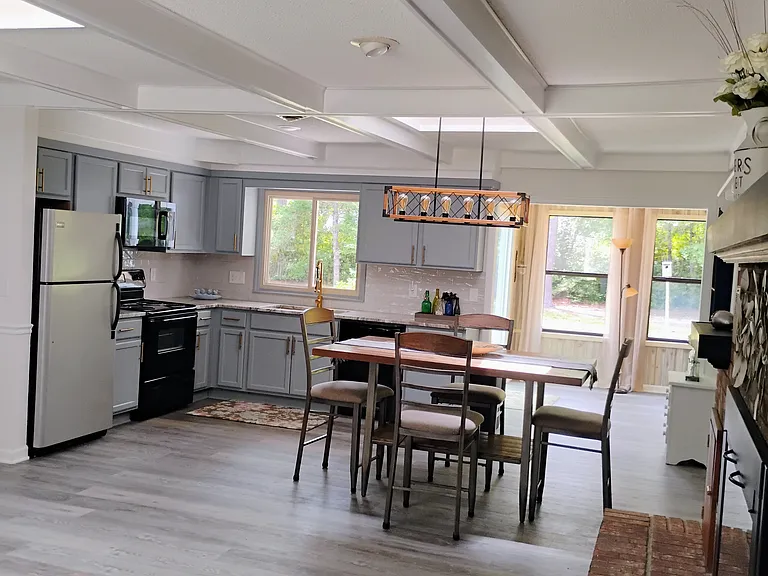 16 Bayberry Cir — Photo 5
