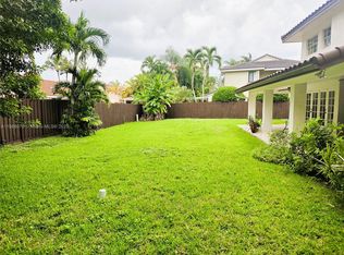 15591 SW 45th Ter, Miami, FL 33185