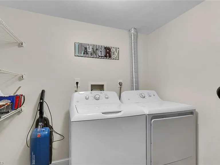 134 Cypress Way E #305 — Photo 19