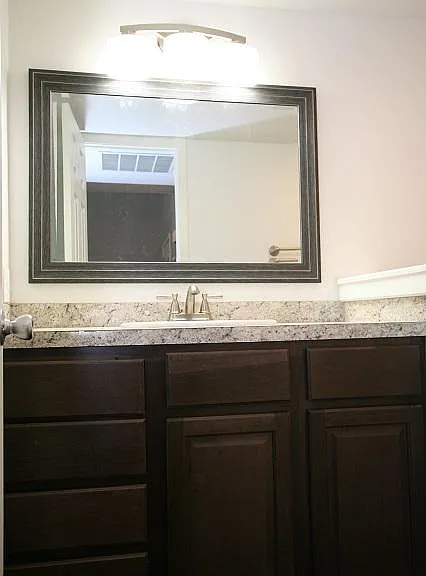 105 Maplewood Dr #D — Photo 11
