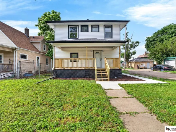 1481 Emmet St, Omaha, NE 68110