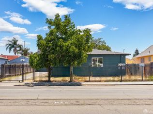 1050 105th Ave, Oakland, CA 94603