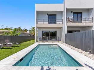 1116 NE 10th Ave, Fort Lauderdale, FL 33304