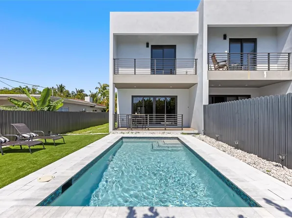 1116 NE 10th Ave, Fort Lauderdale, FL 33304