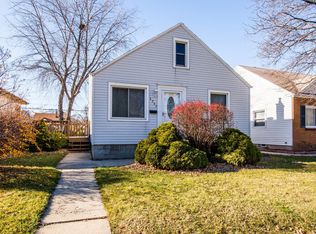 3757 S 51st St, Milwaukee, WI 53220