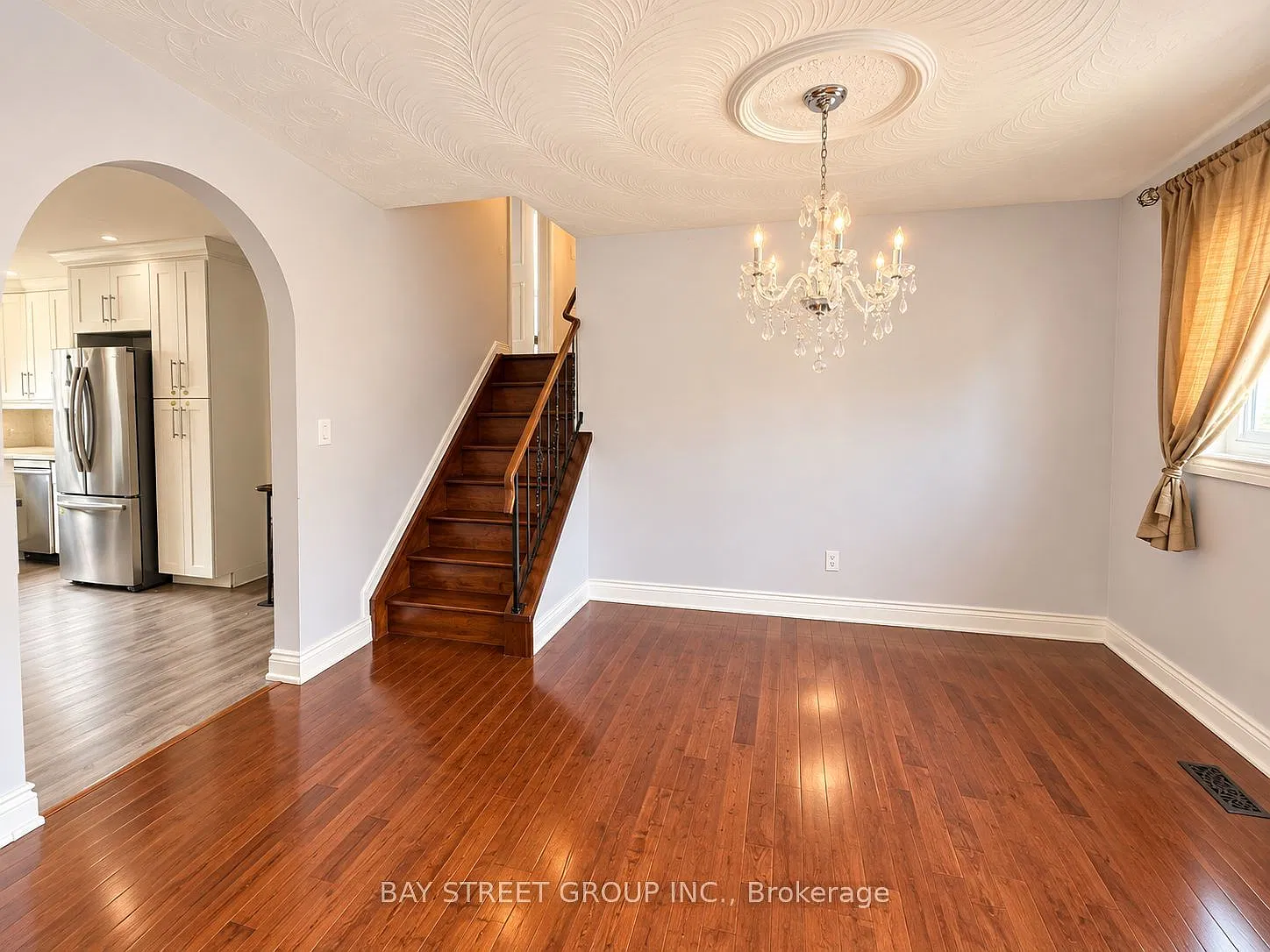 3 bed, $2,450 — Photo 4