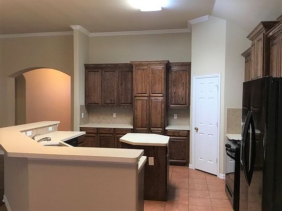 5th image of 1132 Lakeside Dr