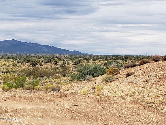 3rd image of xxx1 E Brownstone Road #-