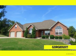2045 Bromin Ct, Holts Summit, MO 65043